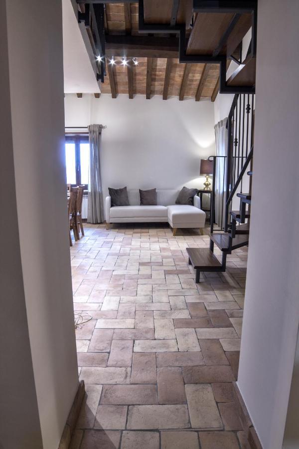 La Finestra Su Civita Lubriano Экстерьер фото